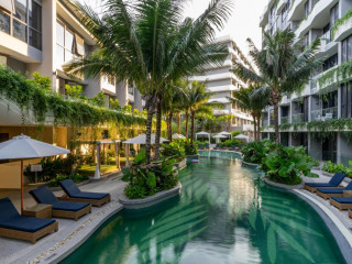 La Green Hotel & Residence