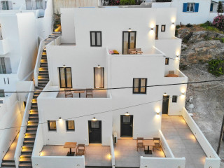 La Maltese Boutique Paros