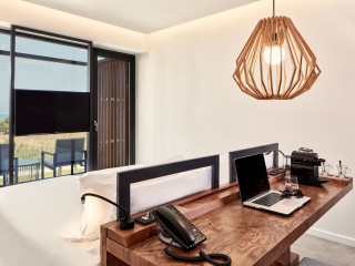 LA MER RESORT & SPA Adults only 17+