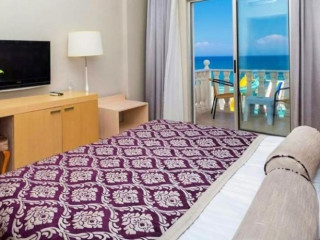 Maria's Garden Apartments