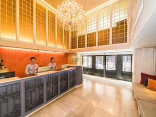 SALIL SUKHUMVIT SOI 11 (SHA)