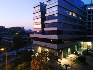 La Place Suites - La Place De La Gare