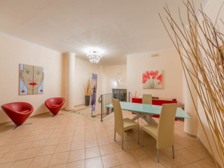 LA RESIDENZA