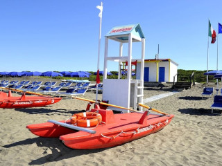 LA SERRA HOLIDAY VILLAGE & BEACH