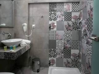 Lafeyra Luxury Rooms