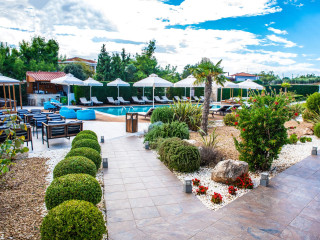 Lagaria Hotel & Apartments***