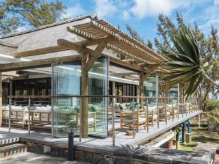 Lagoon Attitude Hotel - Adults only