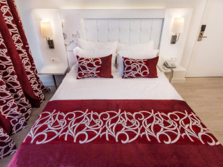 Laguna Beach Alya Resort And Spa