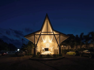 Lalynn Resort & Villas