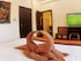 LAND57 POOL VILLA PATTAYA - 8 BEDROOMS