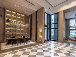 LANSON PLACE BUKIT CEYLON SERVICED RESIDENCES