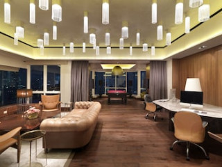 LANSON PLACE BUKIT CEYLON SERVICED RESIDENCES