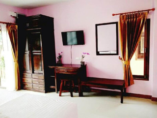 Lanta Cottage
