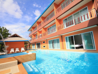 Lanta Fevrier Resort
