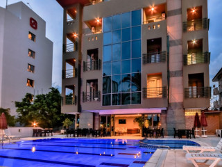 LARA PARK HOTEL
