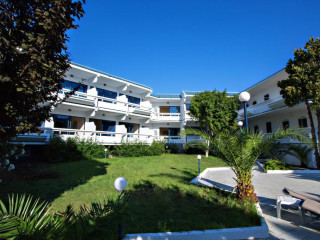Larisa Boutique (ex Rhodos Lykia Boutique)