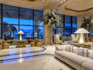 LAS ARENAS BALNEARIO RESORT