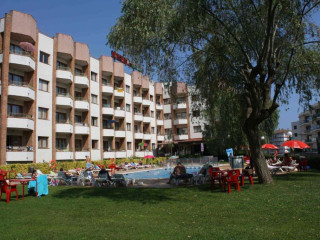 Las Mariposas Apartamentos