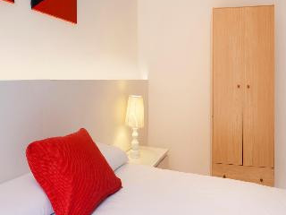 Las Ramblas Bacardi Apartments