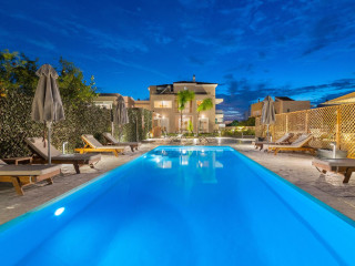 L&C Boutique Apartments