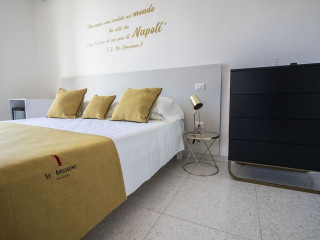 LE ANGIOINE ROOMS