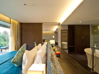 Le Coral Resort