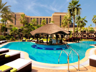 Le Meridien Dubai Hotel & Conference Centre