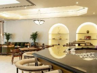 Majestic Cove Hotel