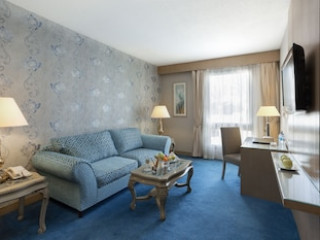 LE PASSAGE CAIRO HOTEL & CASINO