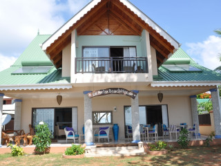 LE RELAX BEACH HOUSE