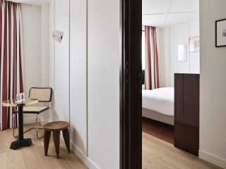 Le Wallace Hotel and Bar