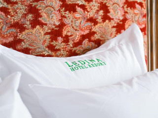 Ledina Hotel