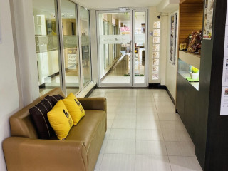 LEE`S MARK RESIDENCE