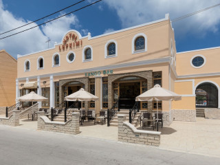 Lefkimi Hotel