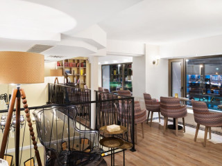 LEGACY GASTRO SUITES