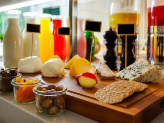 Lemon Tree Hotel Jumeirah Dubai