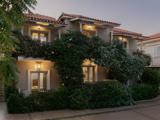 Lemonia Accommodations