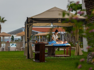 Leonardo Kolymbia Beach Resort
