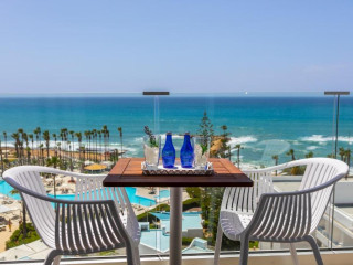 Leonardo Plaza Cypria Maris Beach Hotel & Spa