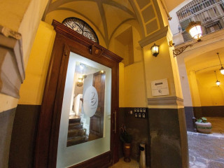 LEONE CAMERE D'AUTORE