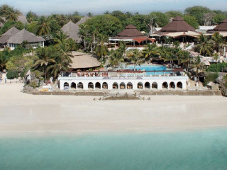 Leopard Beach Resort