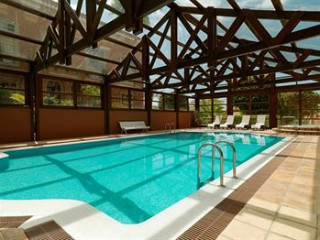 LES PALMIERS BEACH HOTEL