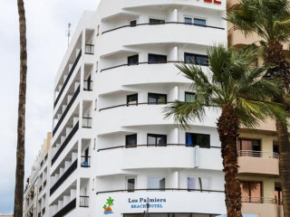 LES PALMIERS BEACH HOTEL