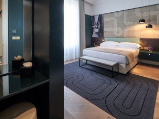 LEXHAM GARDENS BY CHEVAL MAISON