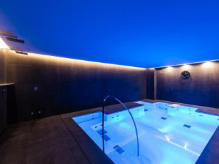 LHP NAPOLI PALACE & SPA