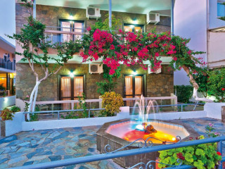 Lia Apartments