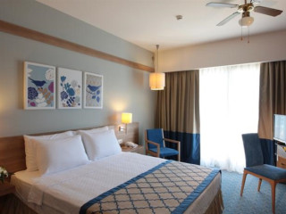 Sissi Bay Resort