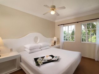 Lifestyle Crown Residence Suites