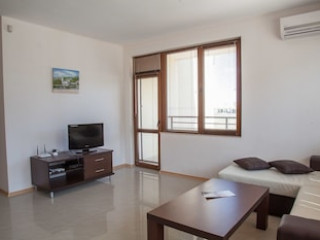 LIGHTHOUSE GOLF RESORT PRIVATE PROPERTIES