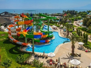 ALEXIUS BEACH HOTEL